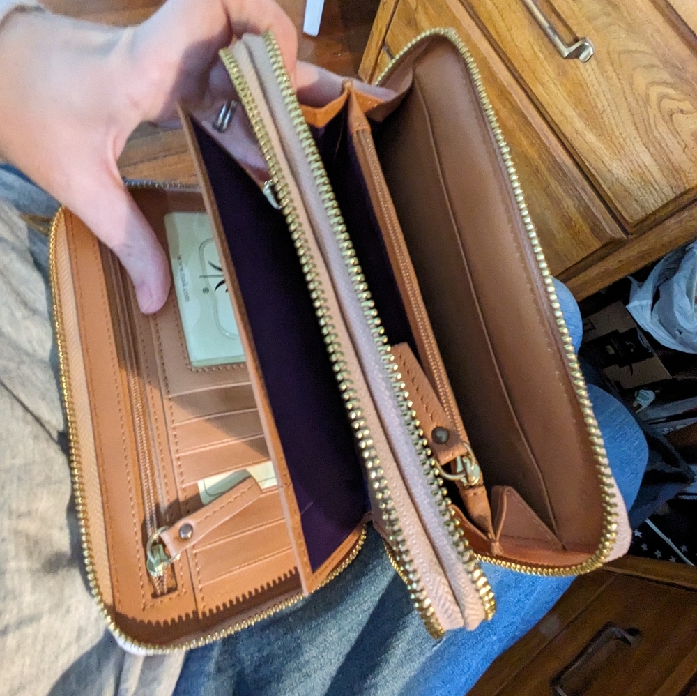 Tusk new, dusty pink leather clutch wallet